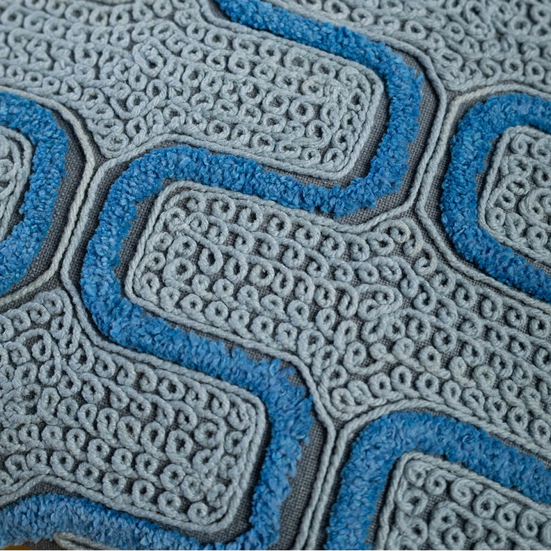 Blå retropute med broderi